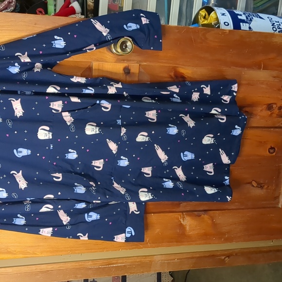 CARISMA* drawstring hooded long sleeve front pouch poly spandex nightgown sz 2X - Picture 4 of 11